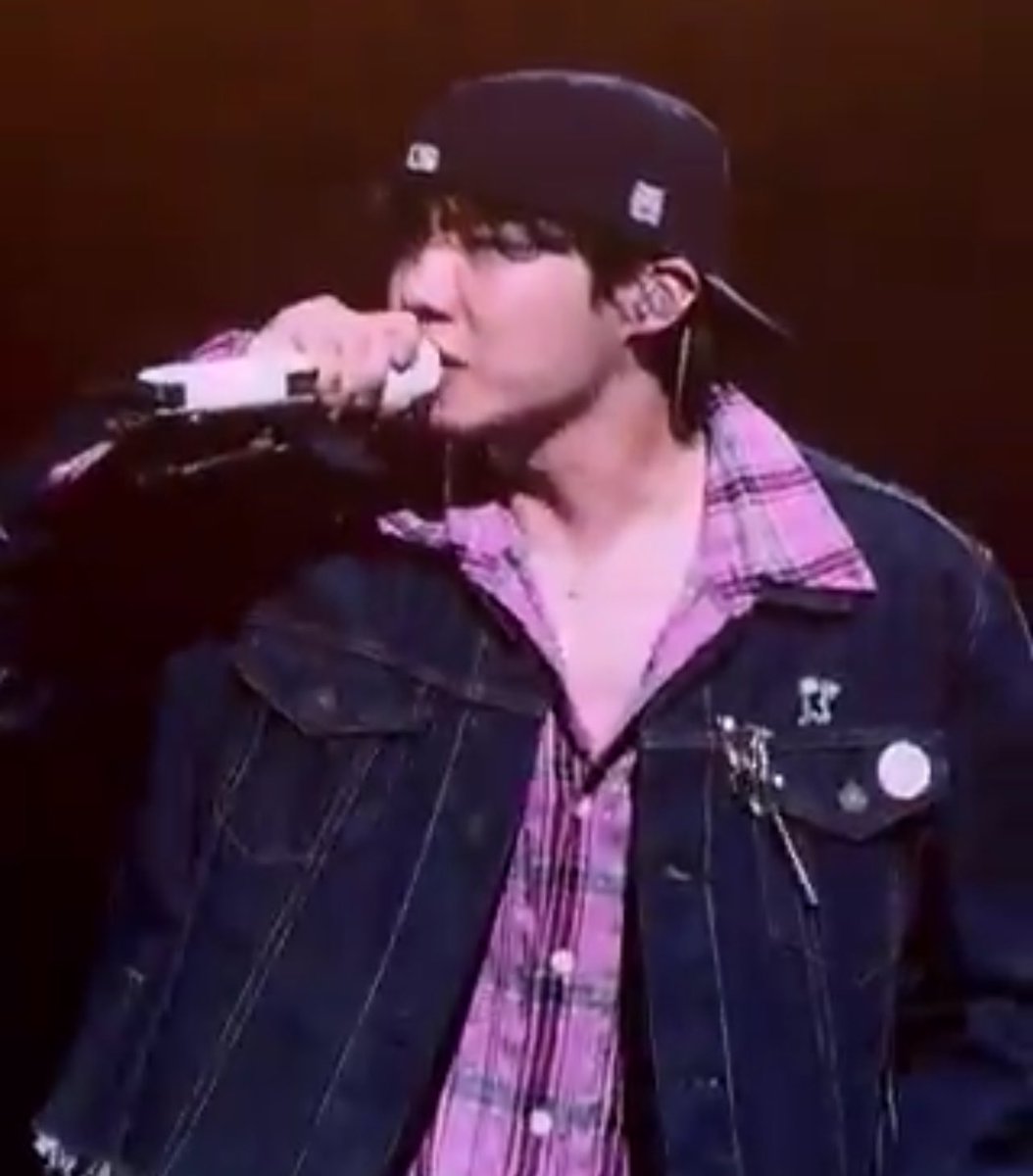 Little hobi must be so proud rn 🥹