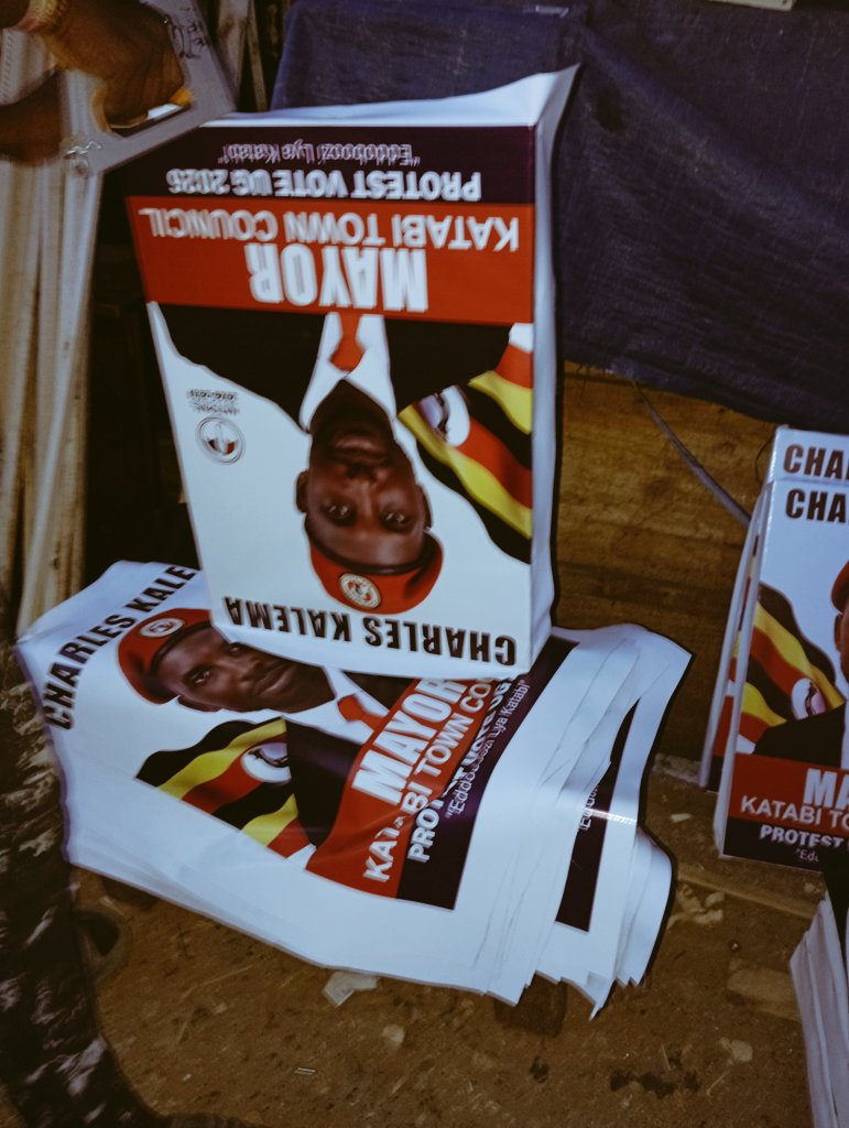 KylerEdge's tweet photo. Get all your campaign posters done at the most affordable prices 
We print  all sizes
#CampaignMaterials #ElectionMaterials #PromotionalProducts #CampaignSwag #PoliticalMerchandise #ElectionSwag #CampaignBranding #PoliticalMarketing #ElectionCampaigns https://t.co/uOHEF2RDGP