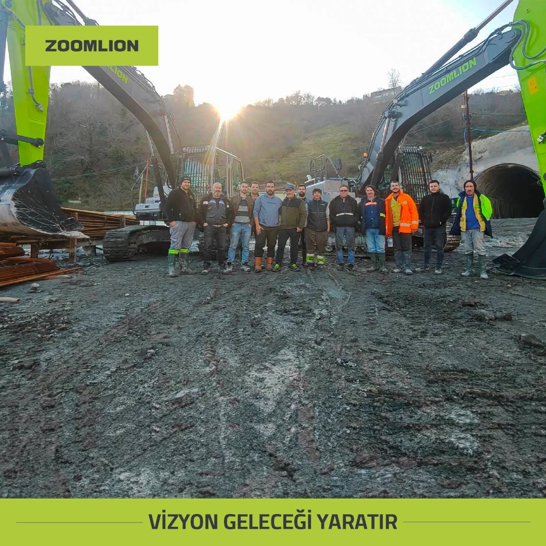 zoomlionEM's tweet photo. π Zoomlion excavators are making their mark across Turkey. Every delivery is a testament to our commitment to quality and customer satisfaction. Be part of the Zoomlion success story! #ZOOMLION #EarthmovingMachinery #VISIONCREATESFUTURE #Excavator #HeavyEquipment #FollowUs https://t.co/v0aRo5Gor7