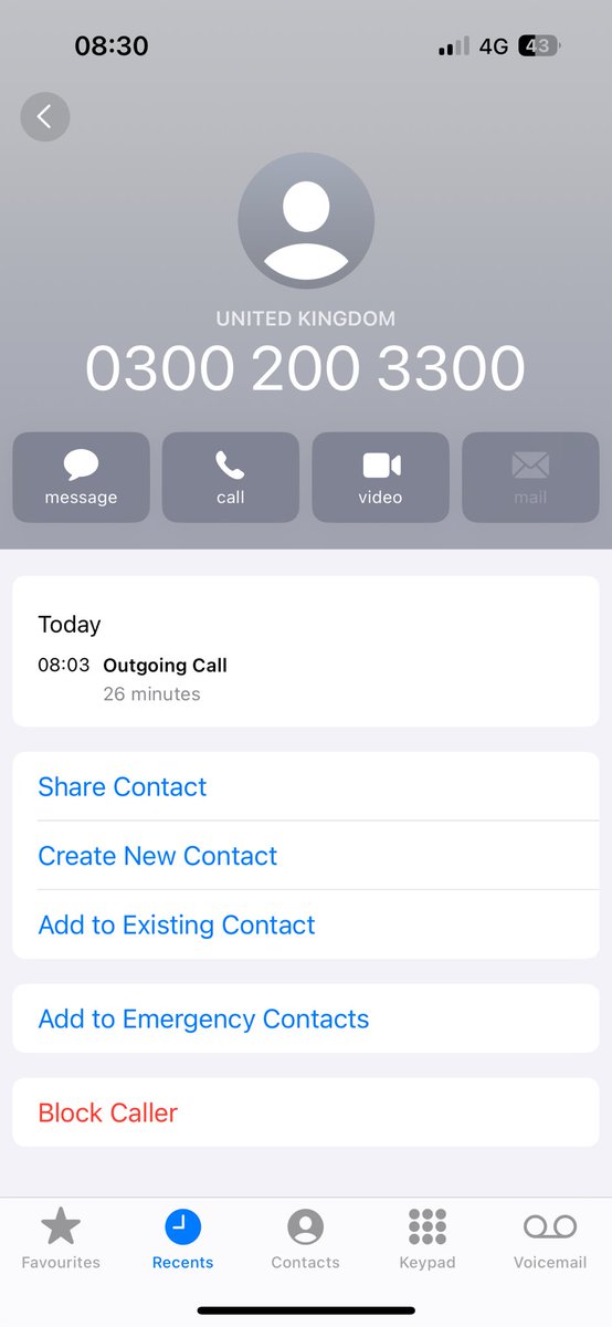 KimolobKim's tweet photo. @HMRCcustomers please can you provide at least one tel number that actually has someone to answer it??! 2 calls, on hold for ages just to be cut off! https://t.co/6kU8zde7Hb