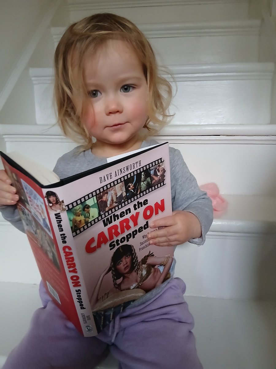 daveainsworth63's tweet image. Mali's got her copy. Have you got yours?
@WhenCarryOn @WhiteOwlBooks @penswordbooks @PSHistory
#WhenTheCarryOnStopped #FilmHistory #FilmComedy