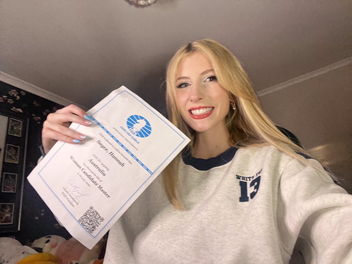 Hannah Sayce tweet media