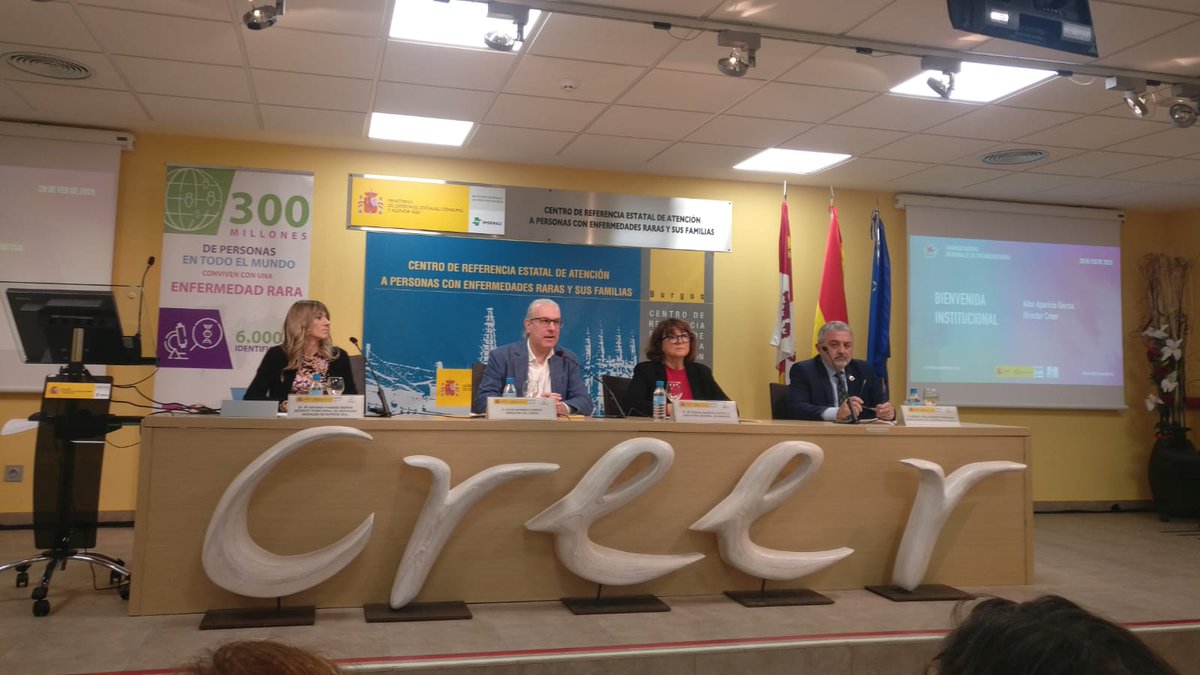 MitoMetLab (@mitometlab) on Twitter photo 🧬📡 Hoy es el Día de las Enfermedades Raras y estamos en Burgos con el <a href="/CentroCREER/">Creer Imserso</a> donde Glòria, Mariona y Frede nos hablarán sobre los retos que supone estudiar EERR y la importancia de impulsar a los jóvenes investigadores.
Link en vivo: youtube.com/live/qDz1LtOeM… 🧬📡 Hoy es el Día de las Enfermedades Raras y estamos en Burgos con el <a href="/CentroCREER/">Creer Imserso</a> donde Glòria, Mariona y Frede nos hablarán sobre los retos que supone estudiar EERR y la importancia de impulsar a los jóvenes investigadores.
Link en vivo: youtube.com/live/qDz1LtOeM…