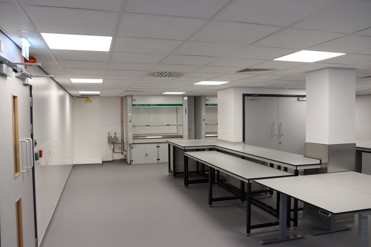 new_lab's tweet photo. A custom lab refit manufactured in-house and installed by our team - including cabinets, Trespa worktops, balance benches, lab tables, chairs and fume cupboards.
 
#LabTable
#MadeInBritain
#MadeInYorkshire
#EnablingScience
#Trespa
#LabFurniture
#LabSinks
#FumeCupboards
#LabChairs https://t.co/UIdwCKZ3QR