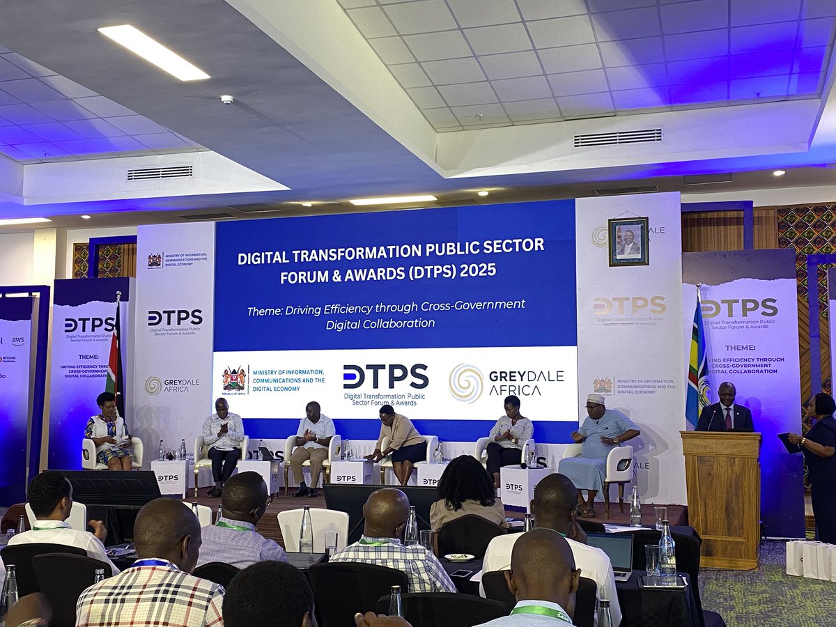 brandk_imc's tweet image. Day Two of the Digital Transformation public sector Forum &amp;amp; Awards (DTPS) 2025 
A conversation on Breaking down silos towards a whole of government approach. 

#DTPS @GreydaleLLP