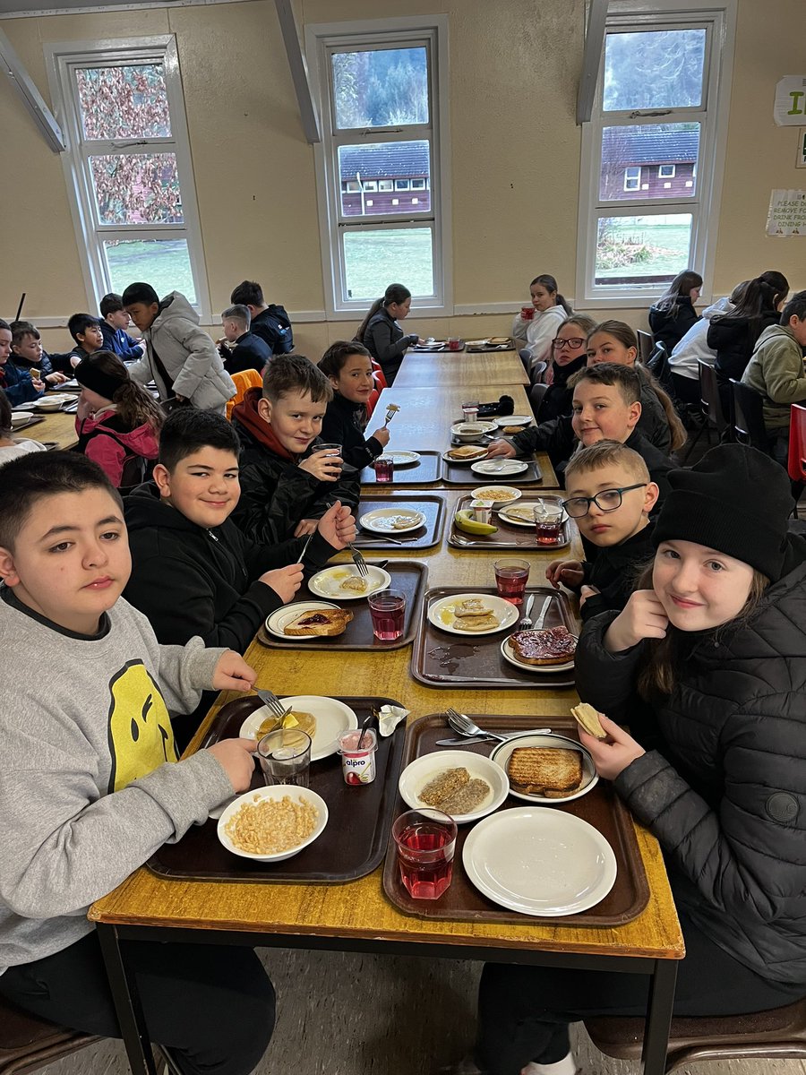 Good morning! A hearty breakfast to set us up for the day; pancakes and maple syrup! <a href="/MrKellyGCC/">Mr Kelly</a> <a href="/MissHamill8/">Miss Hamill</a> #ThorntreeDounans2025