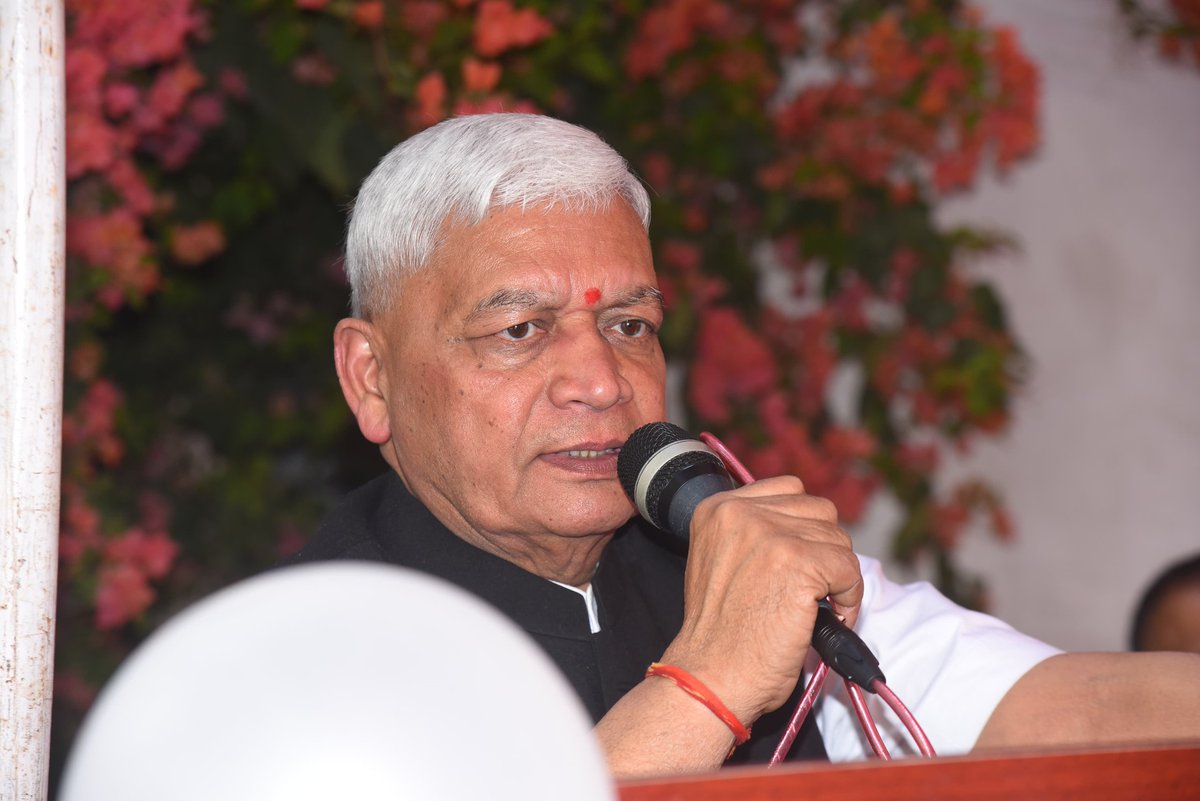 IECBhilwara's tweet photo. जिले में एडल्ट टीबी वैक्सीनेशन अभियान का हुआ शुभारंभ

स्वास्थ्यकर्मियों व विशेष जोखिम समूहों को प्राथमिकता के साथ लगाये वैक्सीन- सांसद
#TBMuktBharat 
#100daysoftbelimination 
#टीबी_हारेगा_देश_जीतेगा 
#HealthForAll
#rajasthan 
@MoHFW_INDIA
@PMOIndia 
@DIPRRajasthan
@CPGOSWAMI3 https://t.co/2emv4ubJky