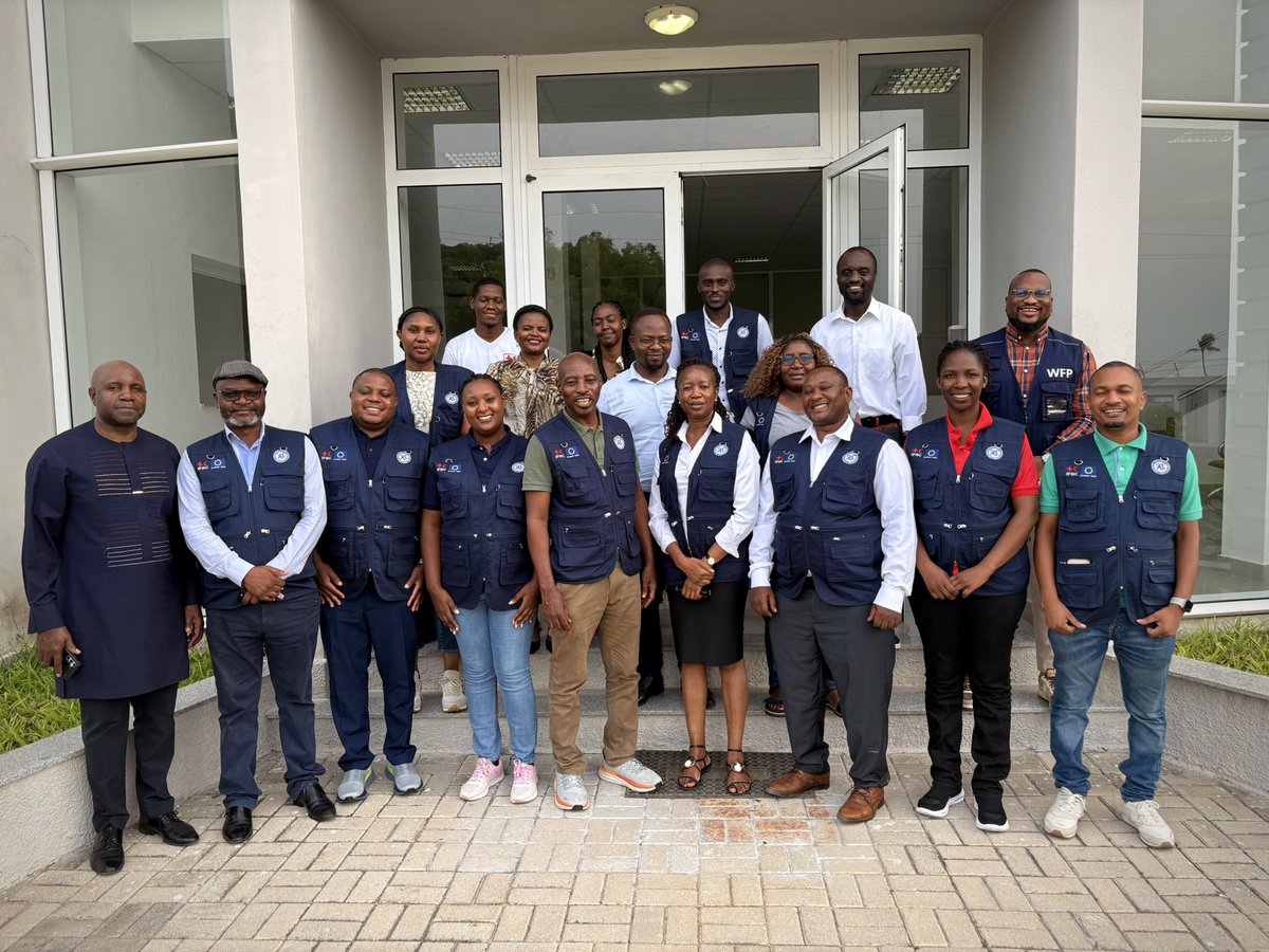 NaemiHeita's tweet photo. Great to be on the ground in Nacala with our partners in the #DRMSS project; funded by the @EU_Commission, witnessing the operationalization of the SADC Humanitarian Operations Centre (#SHOC). This centre is set to revolutionize disaster preparedness & response across the region! https://t.co/BGYg1ncpe3