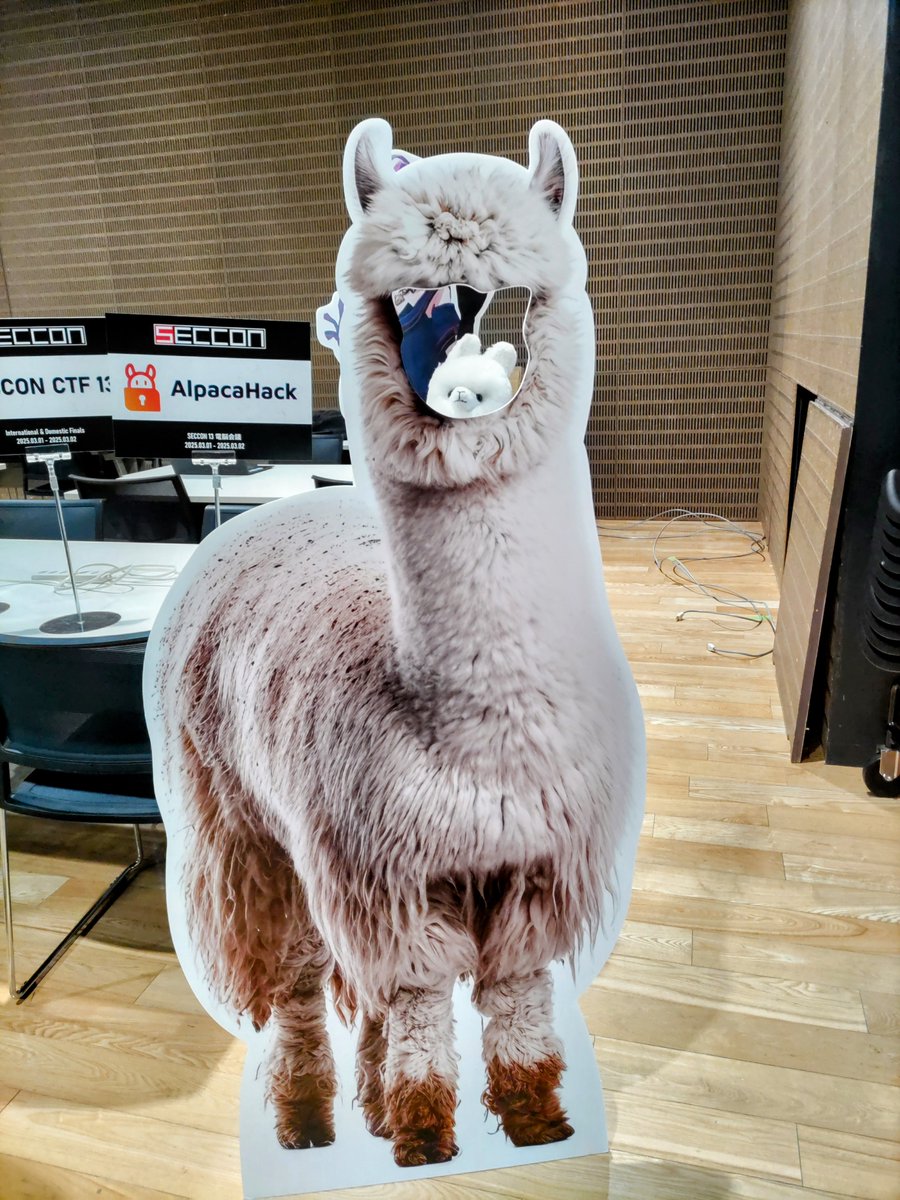 secconctf's tweet image. 🦙アルパカの顔はめパネルも登場!
3月1日-2日開催 SECCON 13 電脳会議 🎉 事前登録は当日も受付中!
AlpacaHack × SECCON 特別企画🎊
未経験者&初心者向けに CTF入門問題に挑戦できるブース をご用意!🔰
#SECCON #電脳会議 #アルパカ #顔はめパネル #CTF初心者 #AlpacaHack