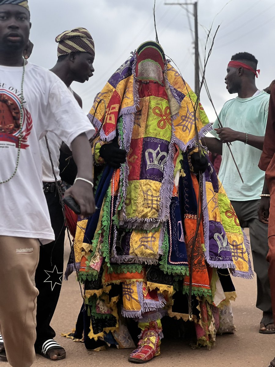 baba_Ifaseyii's tweet image. IBA EGUNGUN IBA ARAORUN(ancestors)