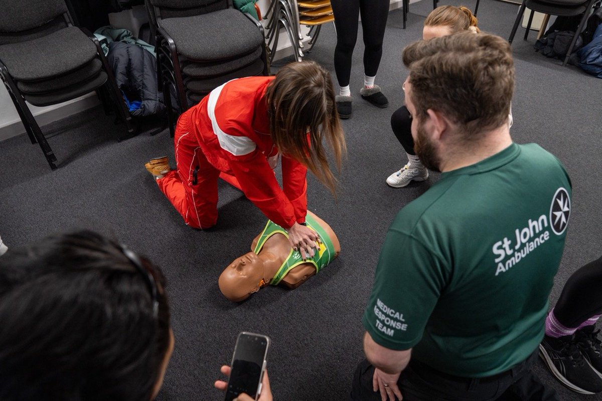 One Minute Briefs ⏱️ tweet media