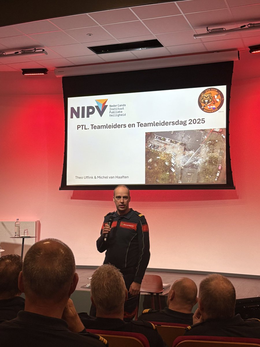 STH team Oost tweet media