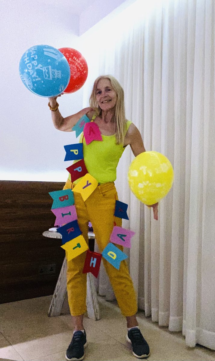 CastleSonja's tweet photo. Today I’m somebody’s birthday present 🎁 x https://t.co/90zctPRH9i