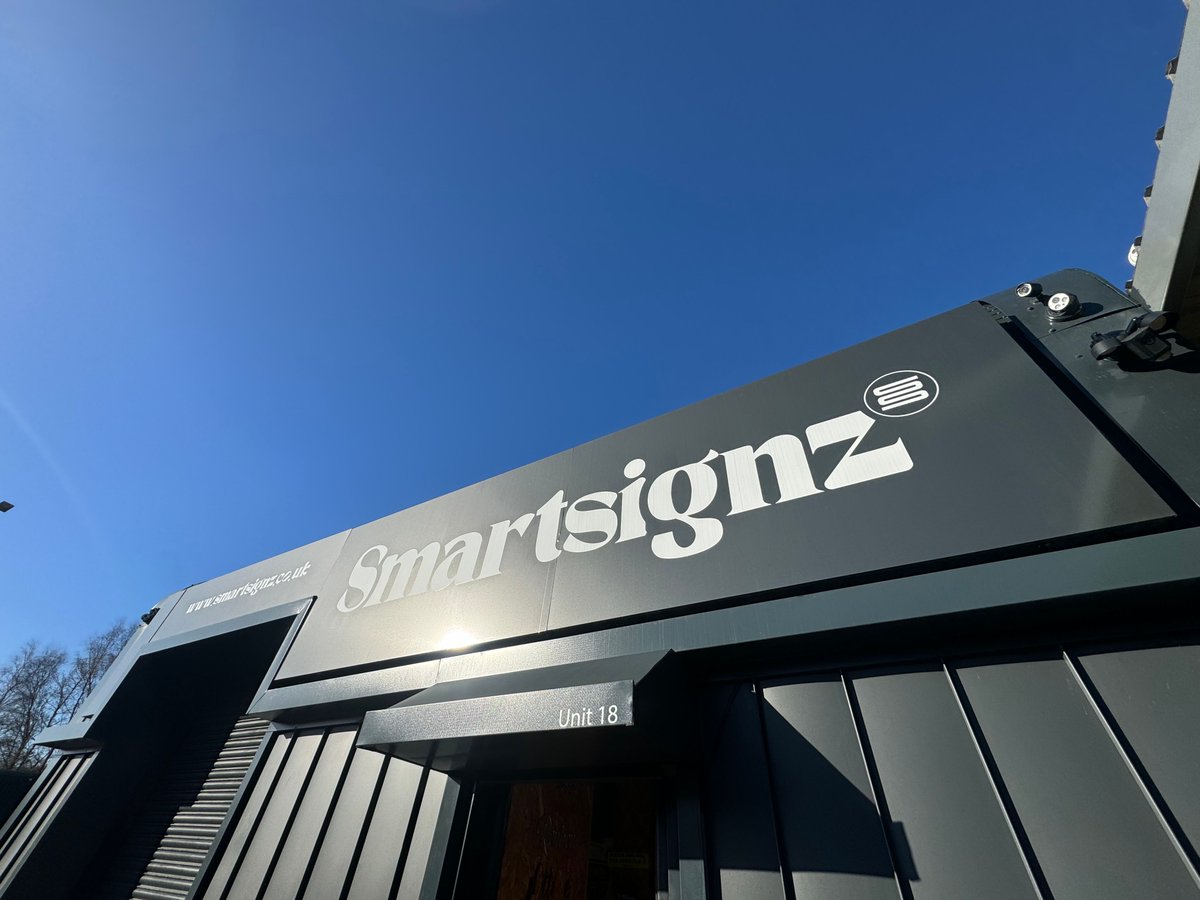 Good morning from Smartsignz! What a beautiful day. Let the sunshine fuel your day with positivity and success! ☀️ #GoodMorning #StayMotivated #SunnyVibes #Smartsignz