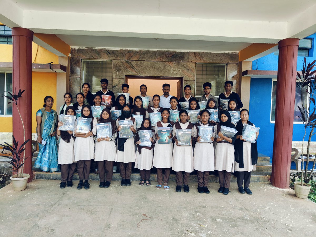 CET NEET study materials distribution to 1st PU students