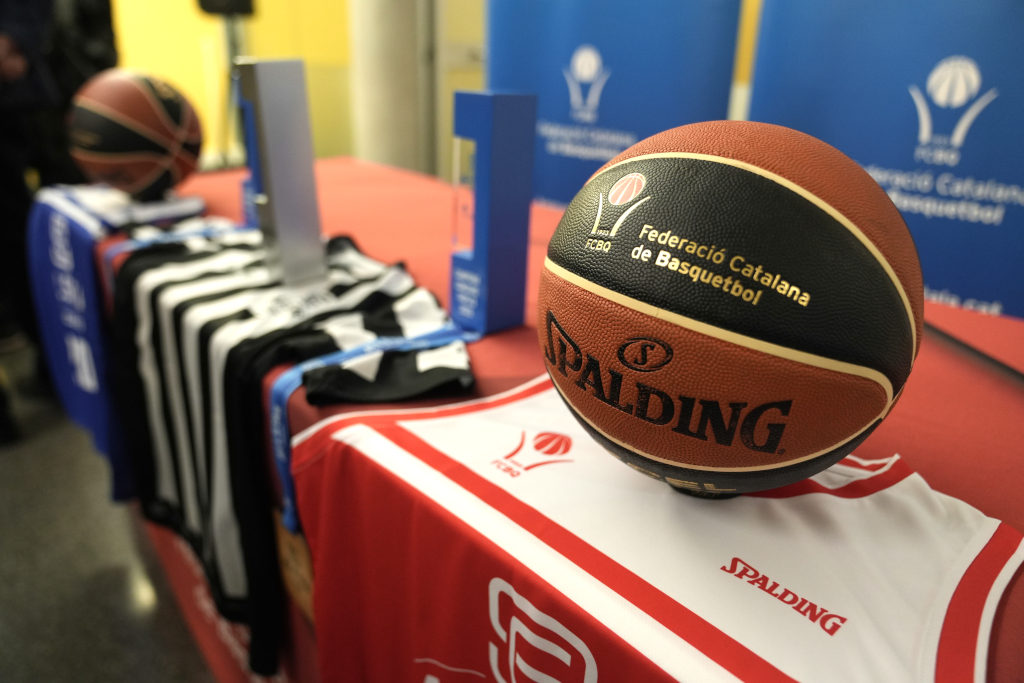 🔜 Tot a punt per a l'ALLSTAR ⭐ 2025 de la #SuperCopaBQ!

🔝 El Parc Esportiu Municipal Guiera de Cerdanyola del Vallès serà l'escenari, diumenge 2 de març a la tarda, del partit de l'ALLSTAR 2025, així com també del concurs de triples

📺 <a href="/laxarxames/">La Xarxa+</a>

➡️ basquetcatala.cat//noticies/11116