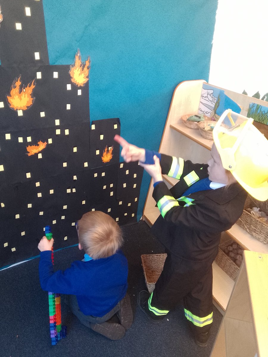 999 what is your emergency? 🚨 #EmergencyServices #peoplewhohelpus #EYFS