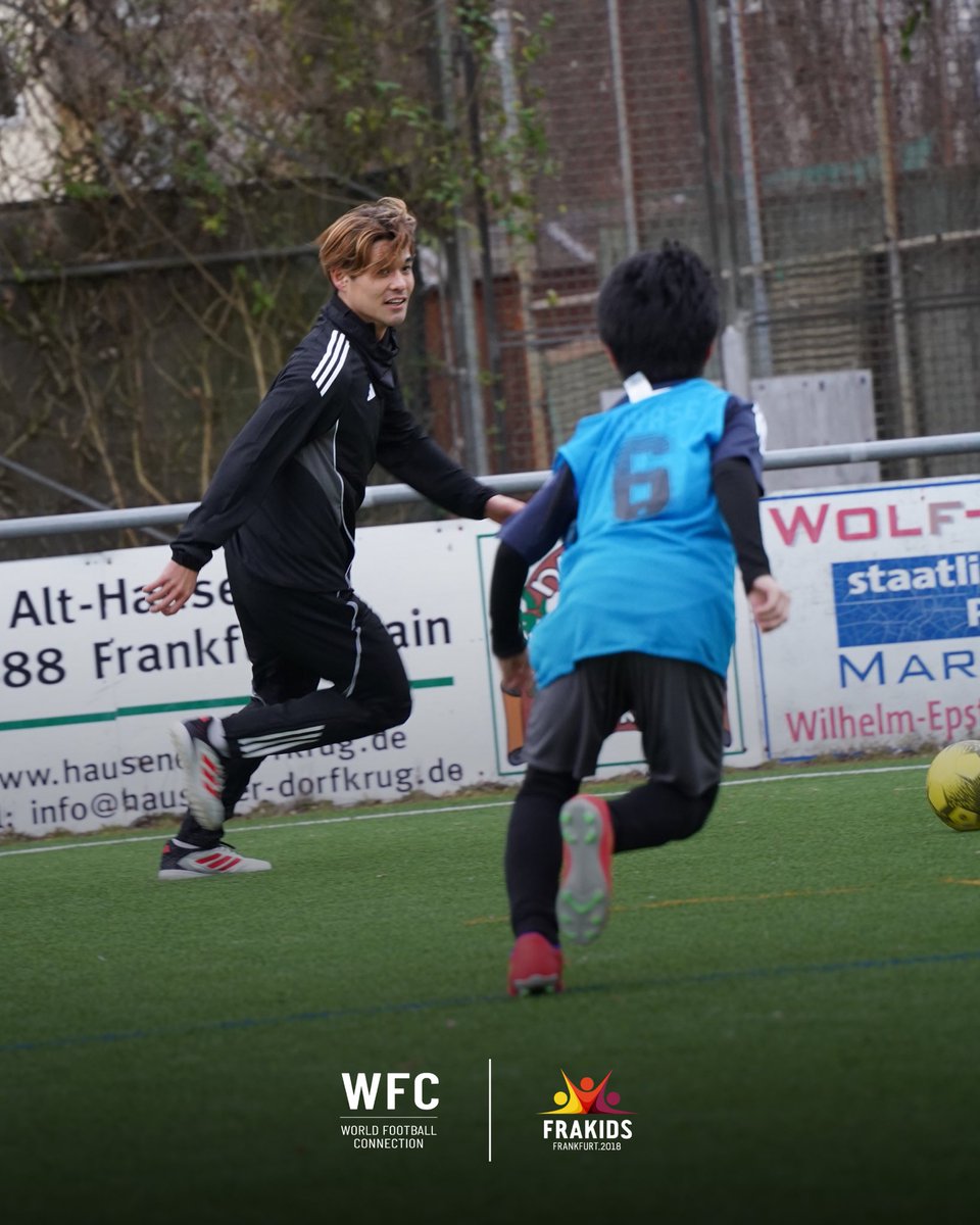 WFC2013's tweet photo. ／
🇯🇵佐野海舟サッカースクール開催⚽️
＼

#マインツ に所属する #佐野海舟 選手が弊社が運営する @frakids2018 の子どもたちに向けてサッカースクールを行いました！

ドイツで活躍するプロ選手のテクニックを間近で体感✨

子どもたちにとって素晴らしい思い出となりました😌

#WFC #WFCと世界へ https://t.co/WkDYmMxJ3H