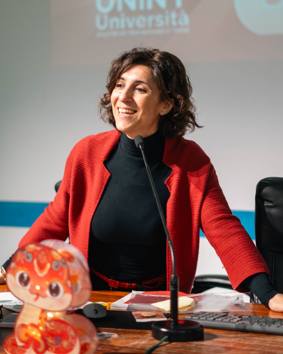 UnintUniversita's tweet image. Ecco alcuni scatti dell’evento “2025: Anno del serpente – Festeggiamenti per il Capodanno Cinese”, organizzato in collaborazione con l’Istituto Confucio. L’incontro ha visto la partecipazione attiva di docenti e studenti UNINT.
#annodelserpente #cina #unint #linternazionale