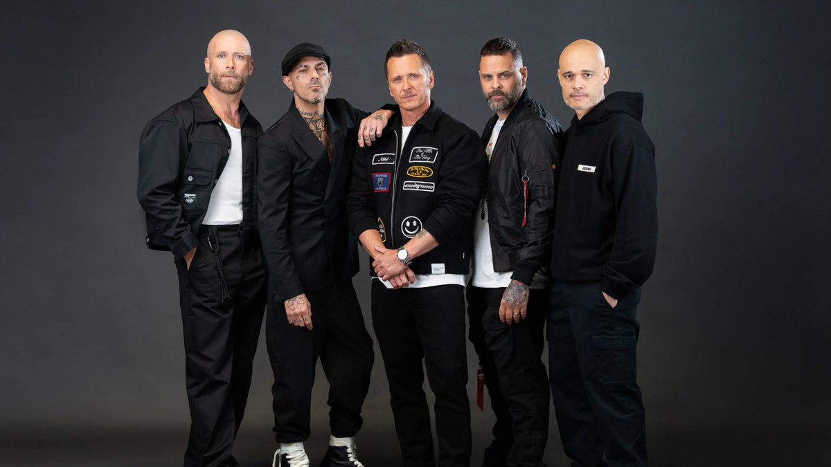 My fave band growing up FIVE have reformed!! On air from 10am on <a href="/BBCYork/">BBC York</a> i want to know which band would you LOVE to reform?