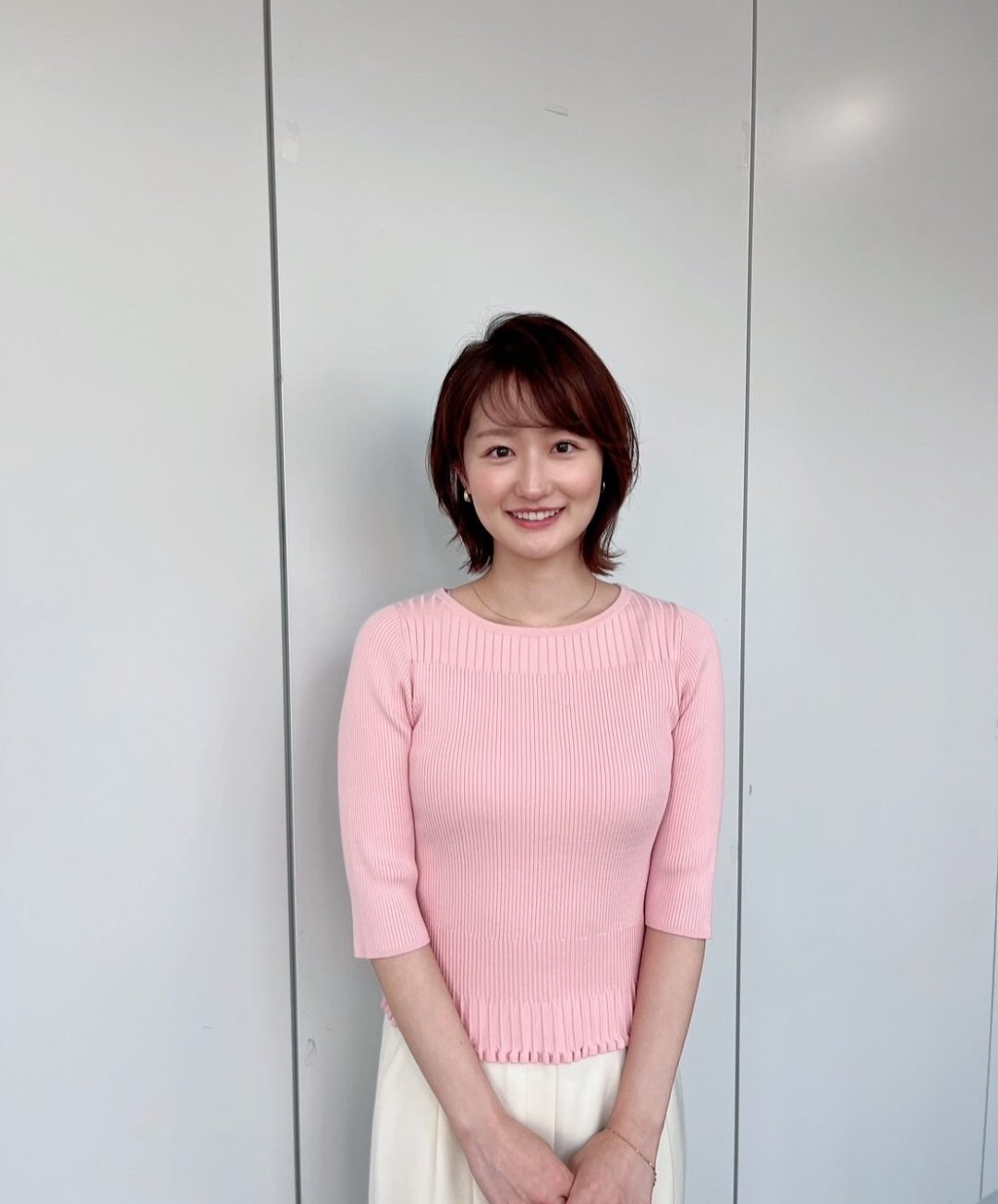 テレビ朝日 アナウンサー 佐藤ちひろ 直筆サイン色紙 抽選