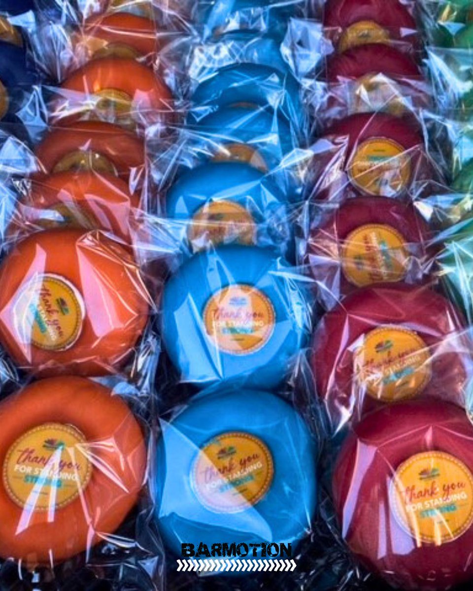 Custom-branded confectionery? Yes, we can! 🌟 
Lets get your brand in their hands and impress your guests with that extra personal touch.

#Barmotion #Eventspecialists #UniqueHospitality #BrandedBars #EventExcellence