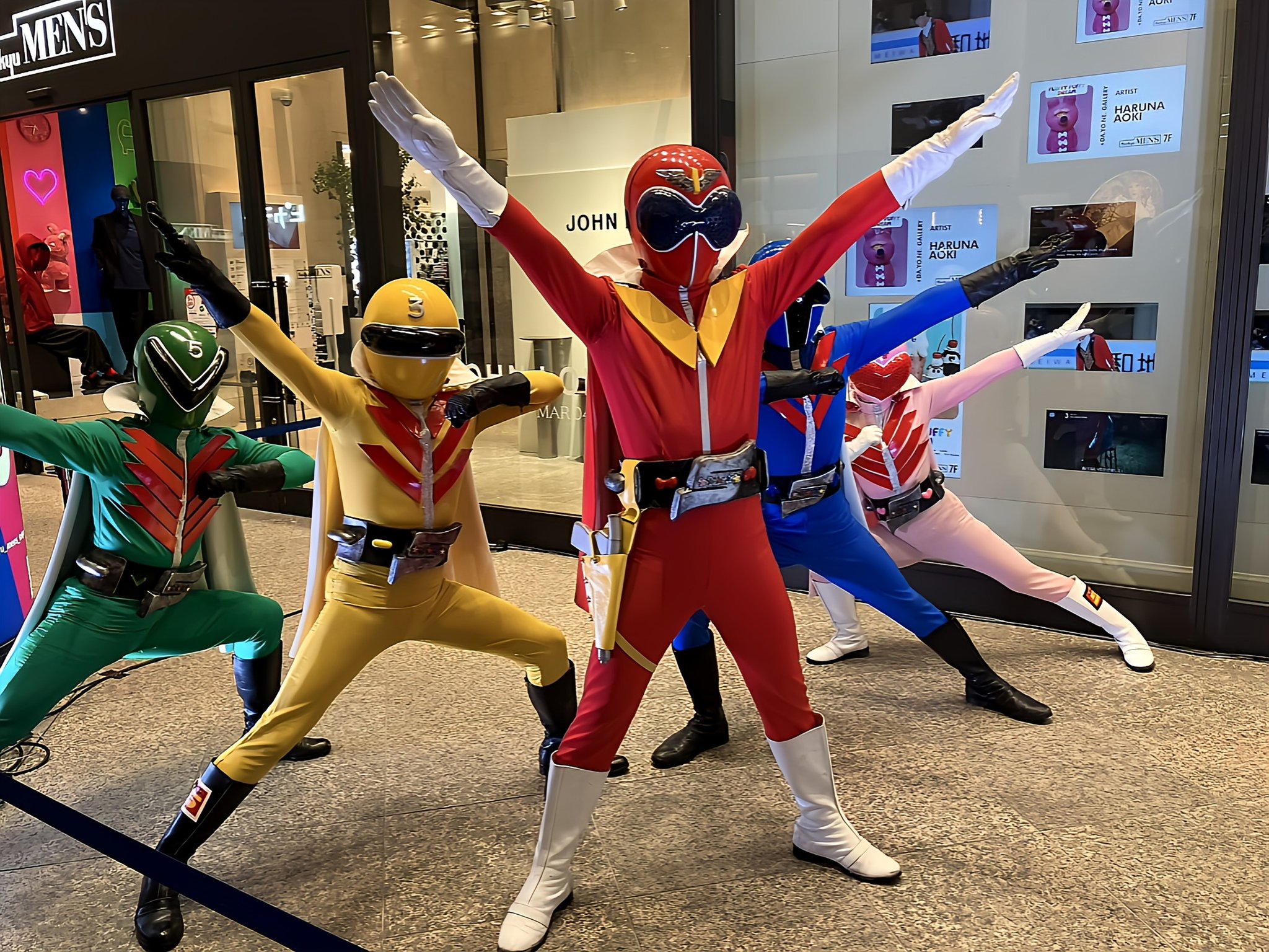 IZUMONSTER アートキャンバス 阪急メンズ東京 会場限定 4498b5355102a5ecc11b5642c970e0