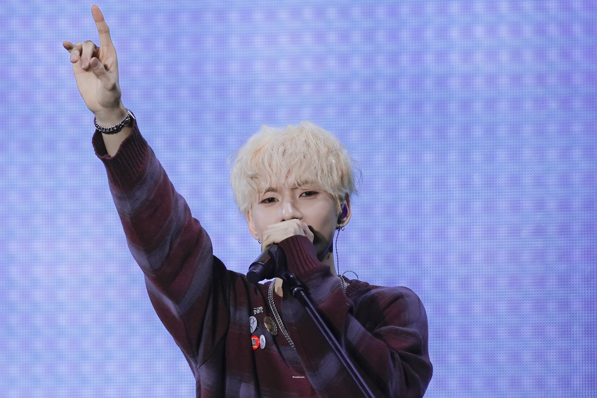 purpleosm's tweet photo. 250223 대구 어썸스테이지 HQ

#Ode #오드 #오승민 
#XdinaryHeroes #엑스디너리히어로즈 #엑디즈 https://t.co/pLbU8hnWJB