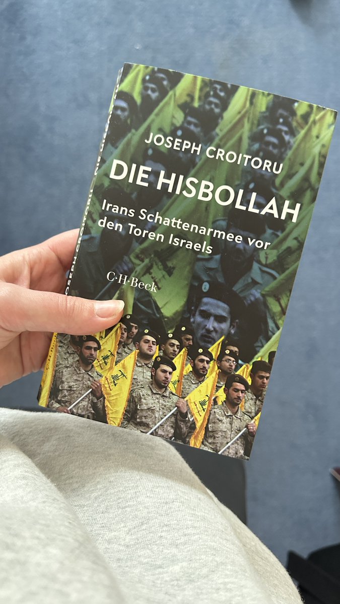 Ann Cathrin Riedel (@anncathrin87) on Twitter photo .<a href="/JoCroitoru/">Joseph Croitoru</a> neues Buch „Hisbollah“ seziert mit Präzision Geschichte und Strukturen der Organisation. Wie schon bei seinem Buch zur Hamas zeigt er: Sozialleistungen, Ideologie und Terror greifen ineinander. Wer Nahost verstehen will: lesen! <a href="/CHBeckLiteratur/">C.H.Beck Literatur</a> .<a href="/JoCroitoru/">Joseph Croitoru</a> neues Buch „Hisbollah“ seziert mit Präzision Geschichte und Strukturen der Organisation. Wie schon bei seinem Buch zur Hamas zeigt er: Sozialleistungen, Ideologie und Terror greifen ineinander. Wer Nahost verstehen will: lesen! <a href="/CHBeckLiteratur/">C.H.Beck Literatur</a>