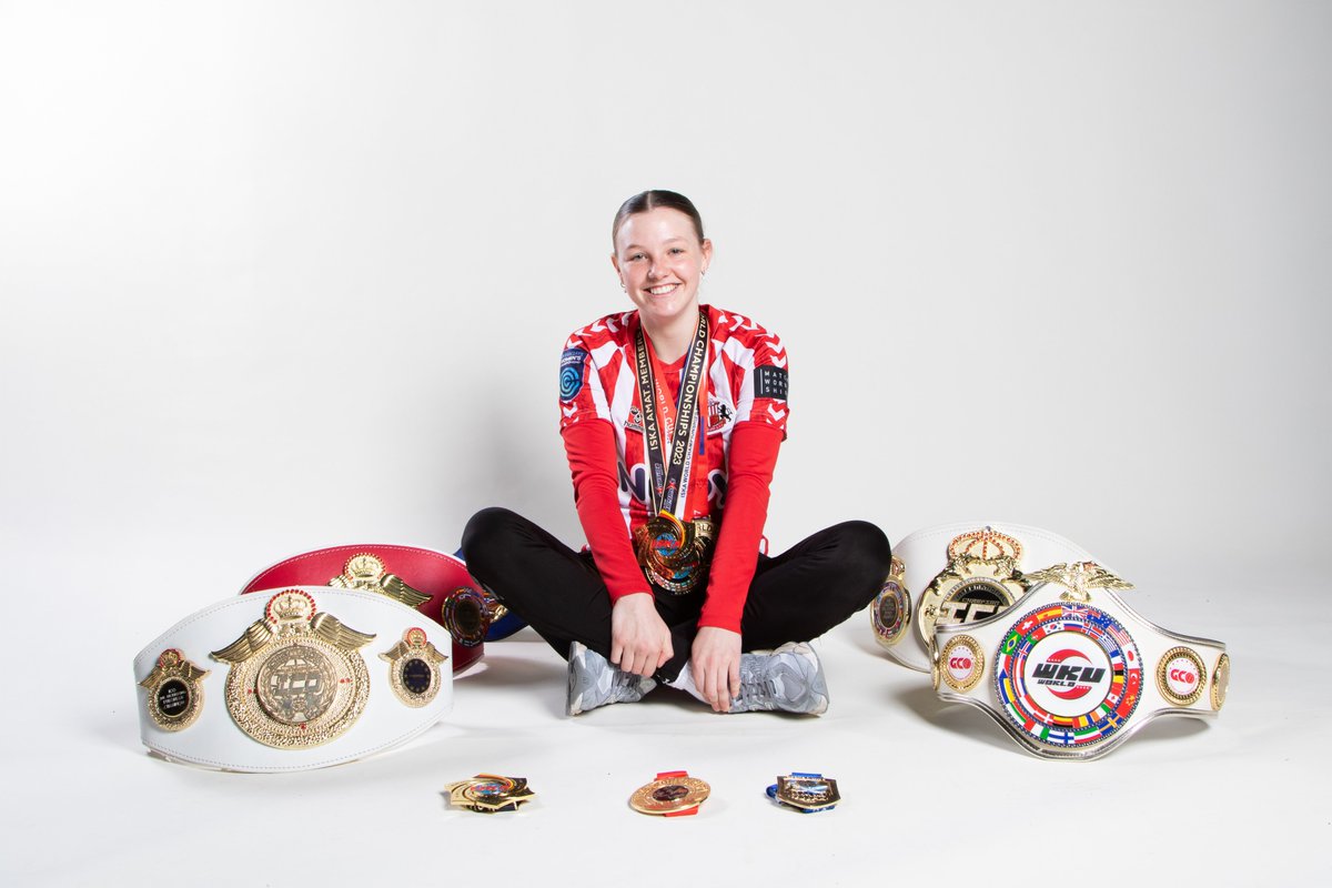 ✊ World champion kickboxer. Now a professional footballer. 

Our talented young star, continuing her journey with the Club 🫶