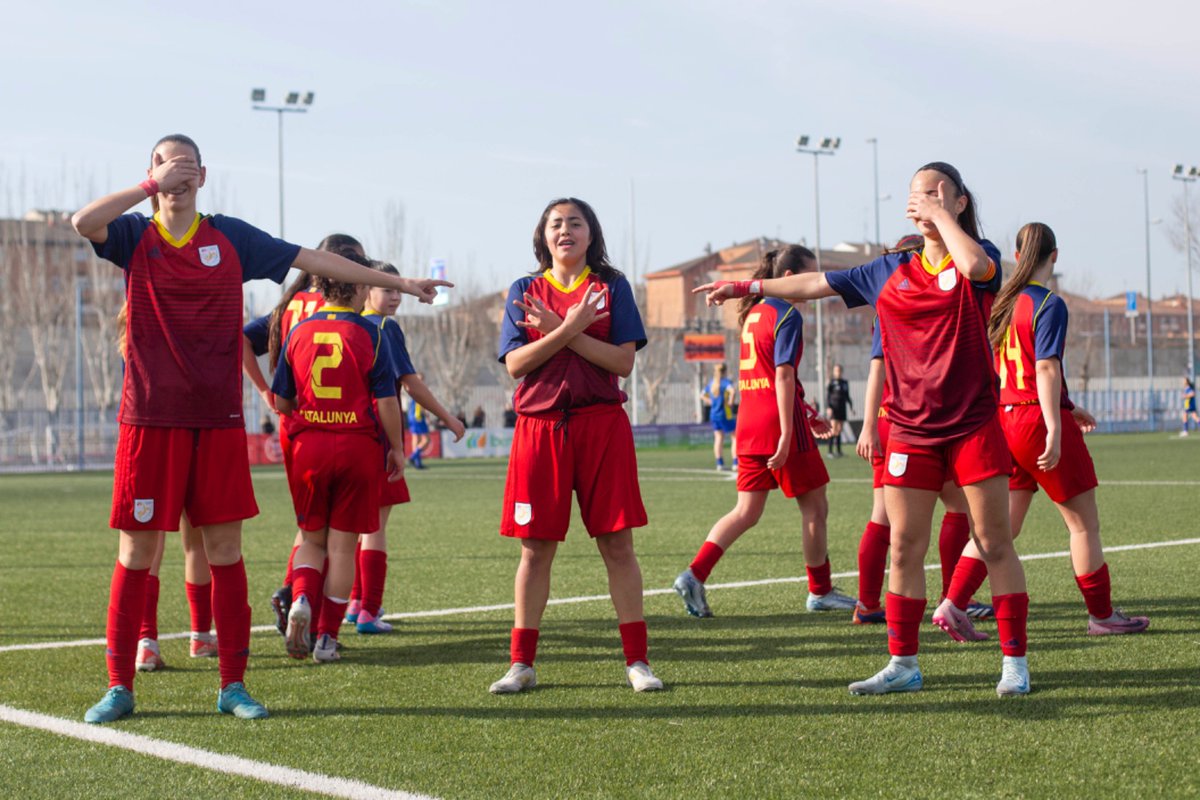 Federació Catalana de Futbol tweet media