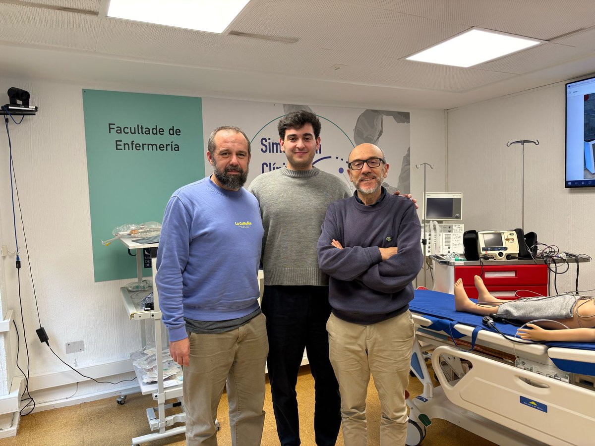 El enfermero Luis Castro, quien  está realizando el #EIR de familiar a comunitaria, finaliza hoy su estancia de investigación con nuestro grupo <a href="/SICRUS_research/">SICRUS</a> . 
La adquisión de conocimientos y experiencias ha sido recíproco y complementario, gracias por tus aportes!  💯