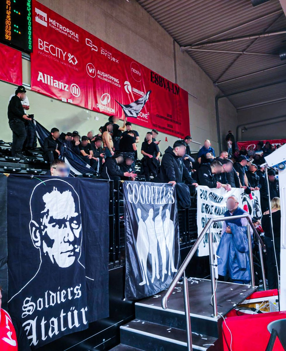 goodfellas1903's tweet photo. 27.02.25 

📍villeneuve, France 

villeneuve-Beşiktaş JK Eurocup Çeyrek Finali maçında Kadın Basketbol Takımımızı yalnız bırakmadık. 

#BesiktasOnTour https://t.co/RjF8xvblP5