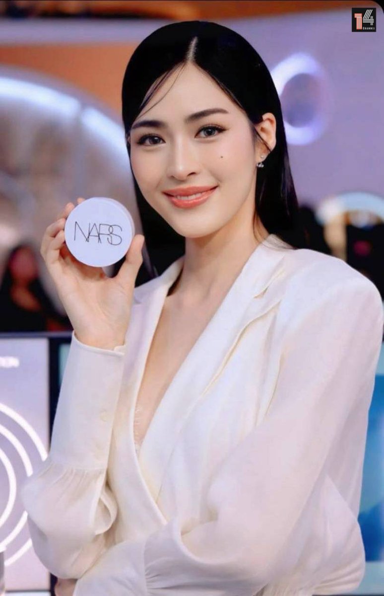 นางฟ้าคนสวยกัลคุชชั่นของเค้ากับความสวยของ “หลิงหลิง ศิริลักษณ์” ในงาน "SEE YOUR SKIN IN A NEW LIGHT"🧚‍♀️✨

NARS X LINGLING KWONG

#NARSSerumCushionxLingling
#linglingkwong #หลิงหลิงคอง
#NARSThailand