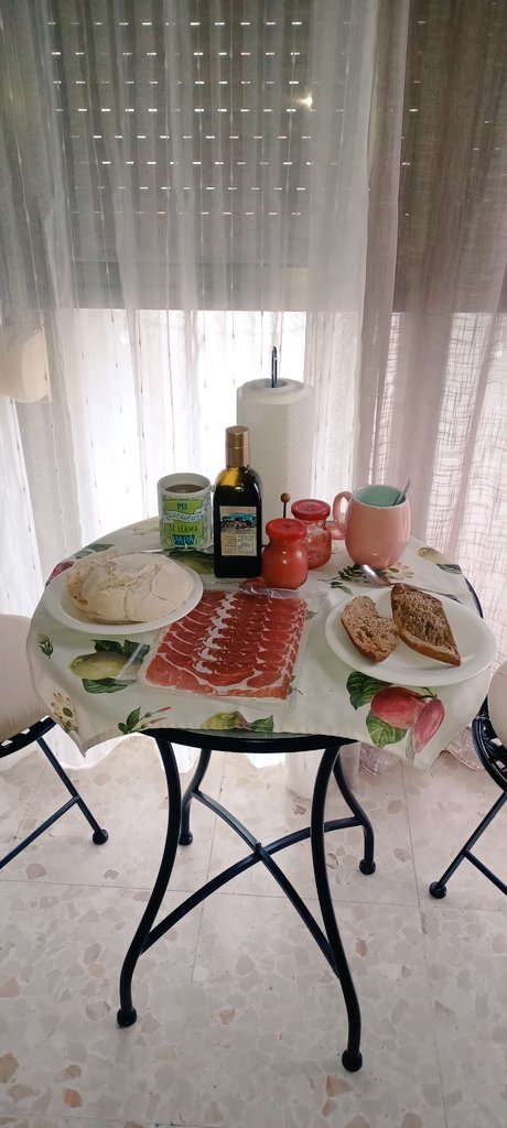 #ADesayunoandaluz Feliz Día de Andalucía y Feliz Carnaval desde Cádiz