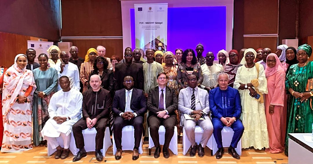 Pour une économie durable et compétitive, l'UE 🇪🇺, avec <a href="/OnudiSenegal/">ONUDI Sénégal</a>, a soutenu 274 #TPME 🇸🇳, depuis 2021, face à la #COVID :
✅ Réduction des coûts énergétiques
✅ Formation en marketing digital
✅ Mise à niveau de 6 laboratoires
✅ Appui à l'innovation technologique.
#Niofar