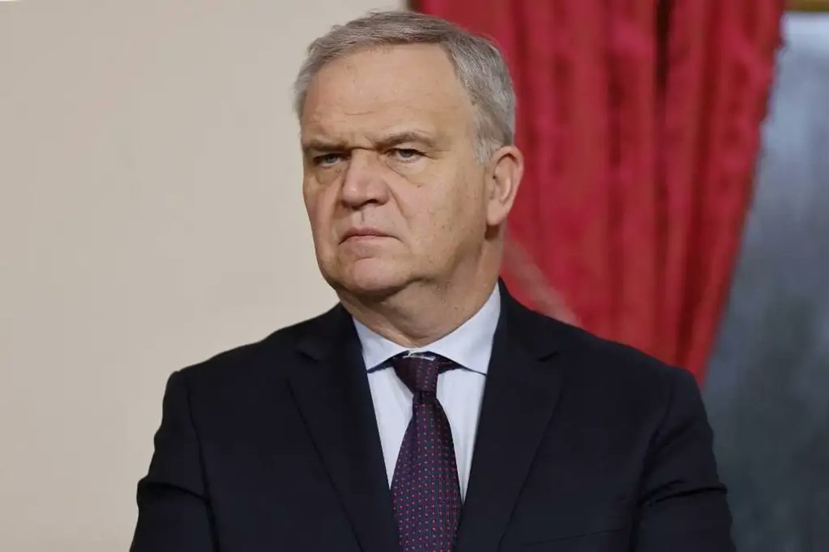 Le ministre François-Noël Buffet n’exclut pas une déchéance de nationalité si Rima Hassan venait à être condamnée : "La nationalité française ne peut pas être conservée par quelqu’un qui au quotidien conteste la réalité des faits." Le Hamas est le mouvement terroriste palestinien