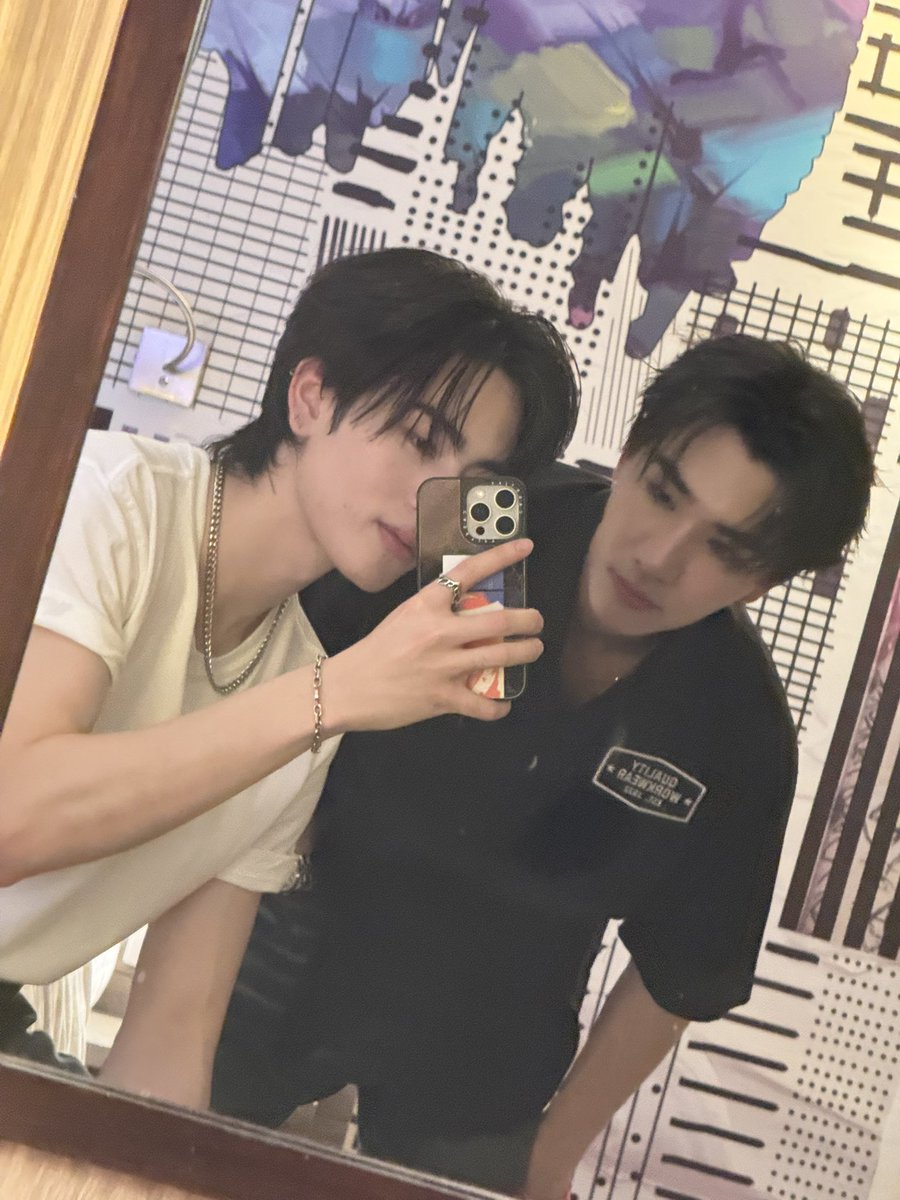 Ppsanta's tweet image. ขอบคุณที่มาหาเราวันนี้นะครับ วันนี้อากาศร้อนมากๆ ยังไงหาอะไรเย็นๆกินกันด้วยนะครับ เป็นห่วงมากๆ แล้วเจอกันใหม่ค้าบ #NiveamicellarXperthsanta