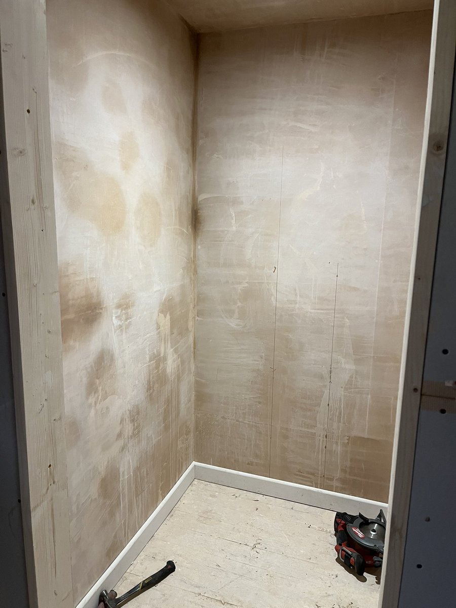 Darren Morris (@morrishgp) on Twitter photo Final touches on this today, mains upgraded, pipework to bathrooms upgraded as per site visit from <a href="/emsiemorris/">Emsie morris</a> x Final touches on this today, mains upgraded, pipework to bathrooms upgraded as per site visit from <a href="/emsiemorris/">Emsie morris</a> x