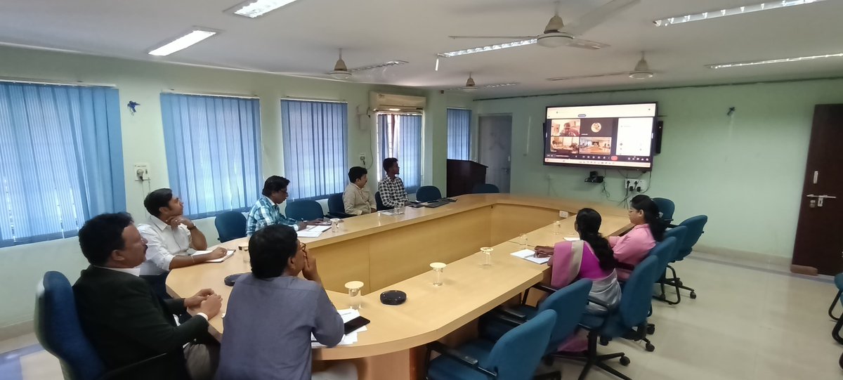 BangaloreCwc's tweet image. 3rd Quarterly Dialogue Meeting of 2024-25 on &quot;Hydrological Observations and Flood Forecasting&quot; with Govt of Karnataka and CGWB conducted on 28/02/2025 in the conference hall of Jalasoudha, MSO, CWC, Bengaluru.