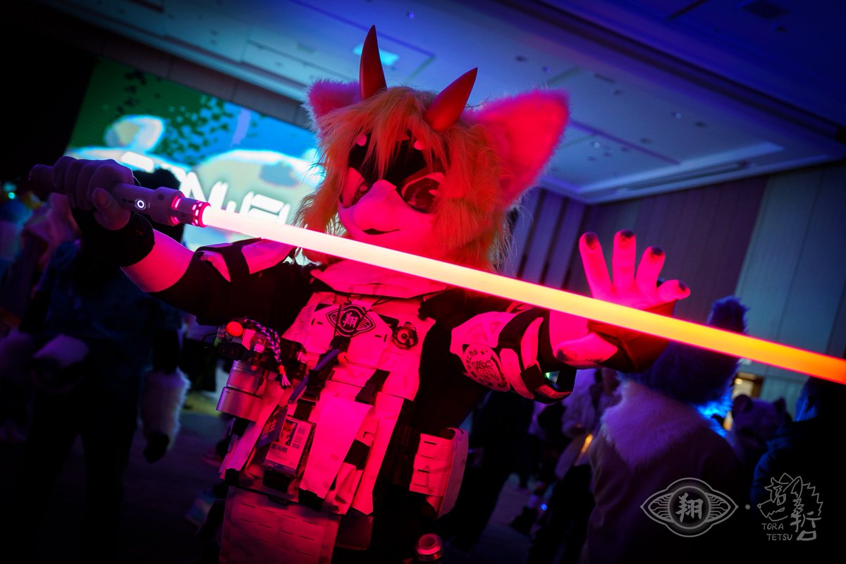 kanecloud33's tweet photo. 塔塔开！
#FursuitFriday https://t.co/2YU6ooyYd0