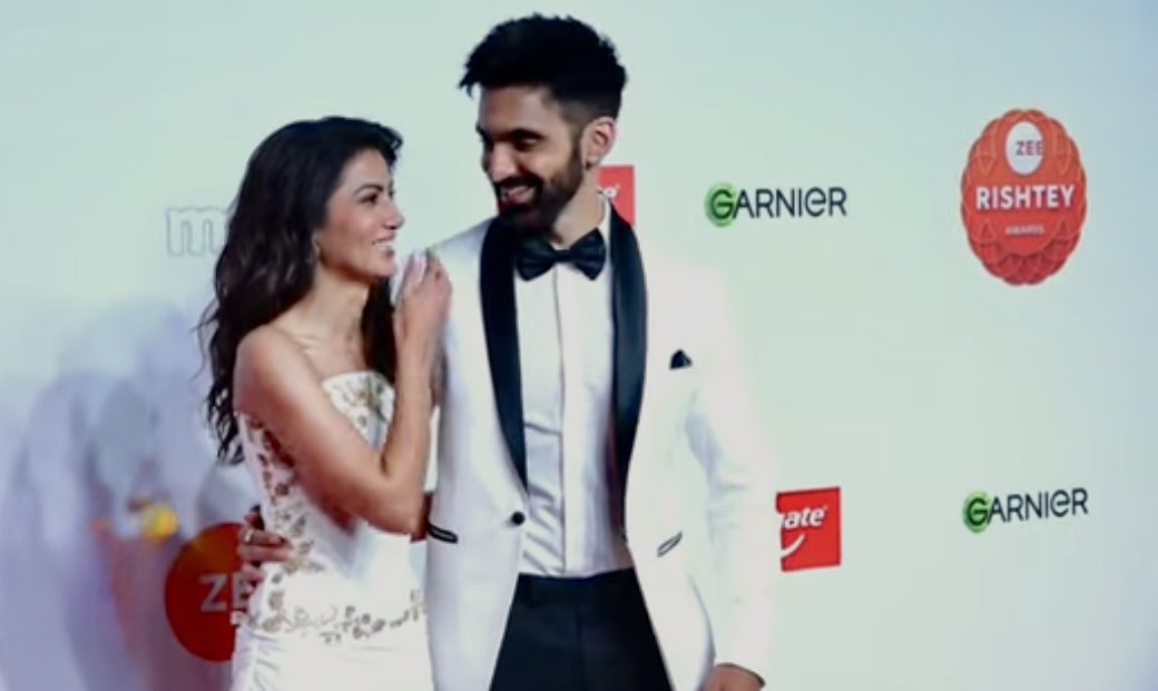 ish (vsa 4 eva) (@iksitaara) on Twitter photo from the media saying “jodi hit hogi” to now calling them “AmVira” on the same red carpet, a year later 🥹🤍🖤✨😭
we love to see it 👏🥲 
#KaiseMujheTumMilGaye #AmVira  #ZRA2025 from the media saying “jodi hit hogi” to now calling them “AmVira” on the same red carpet, a year later 🥹🤍🖤✨😭
we love to see it 👏🥲 
#KaiseMujheTumMilGaye #AmVira  #ZRA2025