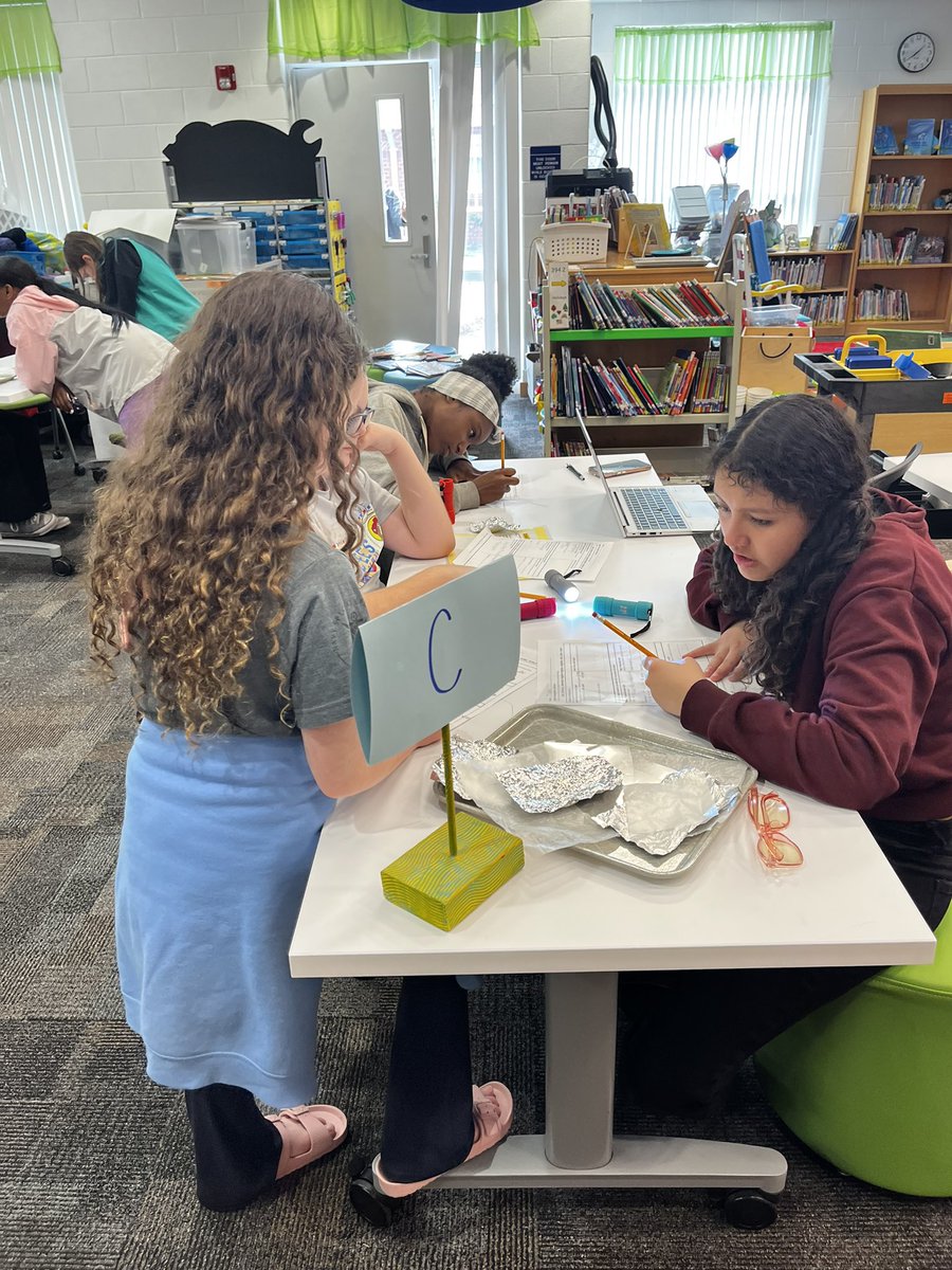 Heather Schweitzer (@heatherschweit1) on Twitter photo Fifth graders explored how light interacts with various materials and creates their claims <a href="/AmyStratton10/">Amy Stratton</a> <a href="/BaysideBulldog/">Bayside Bulldogs</a> Fifth graders explored how light interacts with various materials and creates their claims <a href="/AmyStratton10/">Amy Stratton</a> <a href="/BaysideBulldog/">Bayside Bulldogs</a>