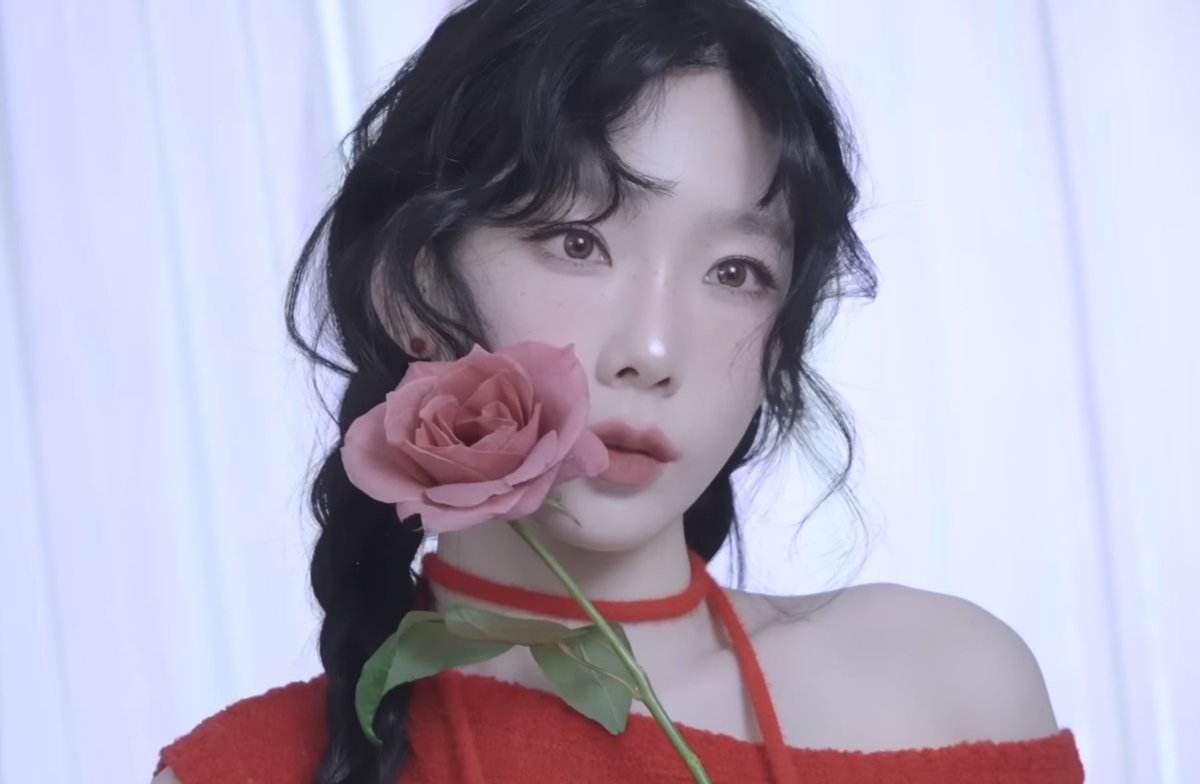 taeyeon you're the prettiest