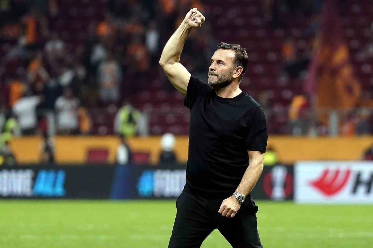 Galatasaray Düşünce Derneği’nden Kamuoyuna Duyuru

Galatasaray’ın evladı, futbolcu ve teknik direktör olarak tarihimize adını altın harflerle yazdıran Okan Buruk, görevde olduğu süre boyunca Galatasaray’ı şampiyon yapmış, kazandığı kupalarla camiamıza büyük zaferler yaşatmış ve