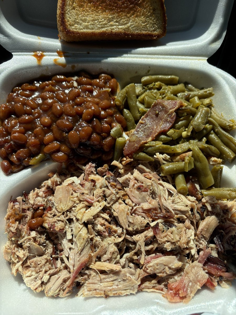 THE BBQ REVIEW tweet media