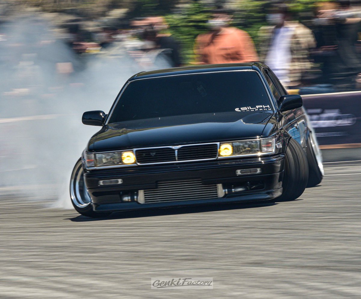 tAisom0216's tweet image. いつもありがとうございます📸
#真正面で真っ向勝負
#c33laurel