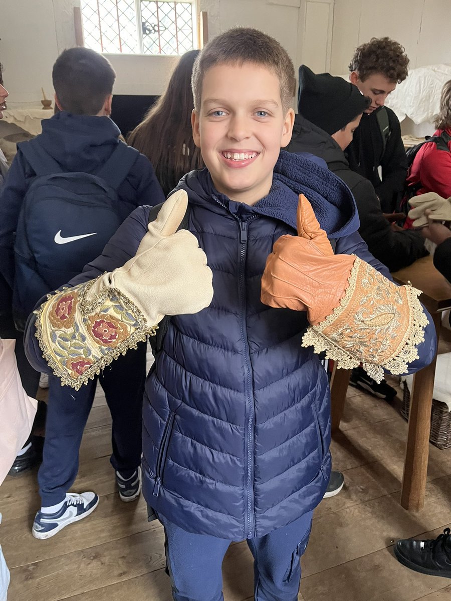 StNicksHead's tweet photo. More from Day 2 at Shakespeare’s Birthplace.
#StNicks #StNicksEng https://t.co/ZMwIoKi7aZ