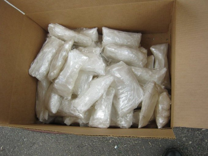 OSUTWT CRACK COCAINE GIVEAWAY 🙏🏻🙏🏻🙏🏻

TO ENTER:
🔥 FOLLOW me
❤️ LIKE this tweet
🔄 RETWEET to your followers
💬 REPLY: “I Want CRACK!!!” 💯💯💯
👯‍♂️ TAG a friend

Giveaway ends at 100k