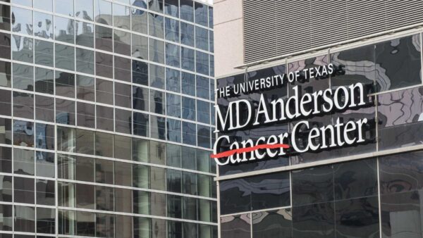 OncoDaily (@oncodaily) on Twitter photo The University of Texas MD Anderson Cancer Center researchers develop novel antibody-toxin conjugate
<a href="/MDAndersonNews/">MD Anderson Cancer Center</a> <a href="/BenjaminSchrank/">Benjamin Schrank, MD, PhD</a> <a href="/BettyKimLab/">Betty Y.S. Kim, MD, PhD, FRCSC, FAIMBE</a>
Researchers at The University of Texas MD Anderson Cancer Center have developed a novel antibody-toxin conjugate (ATC) designed to The University of Texas MD Anderson Cancer Center researchers develop novel antibody-toxin conjugate
<a href="/MDAndersonNews/">MD Anderson Cancer Center</a> <a href="/BenjaminSchrank/">Benjamin Schrank, MD, PhD</a> <a href="/BettyKimLab/">Betty Y.S. Kim, MD, PhD, FRCSC, FAIMBE</a>
Researchers at The University of Texas MD Anderson Cancer Center have developed a novel antibody-toxin conjugate (ATC) designed to